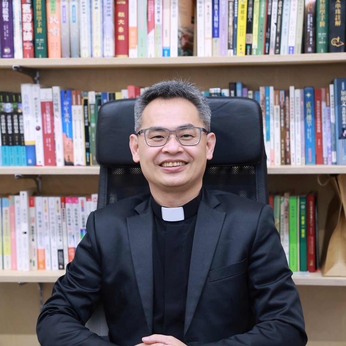 主任牧師 黃清立